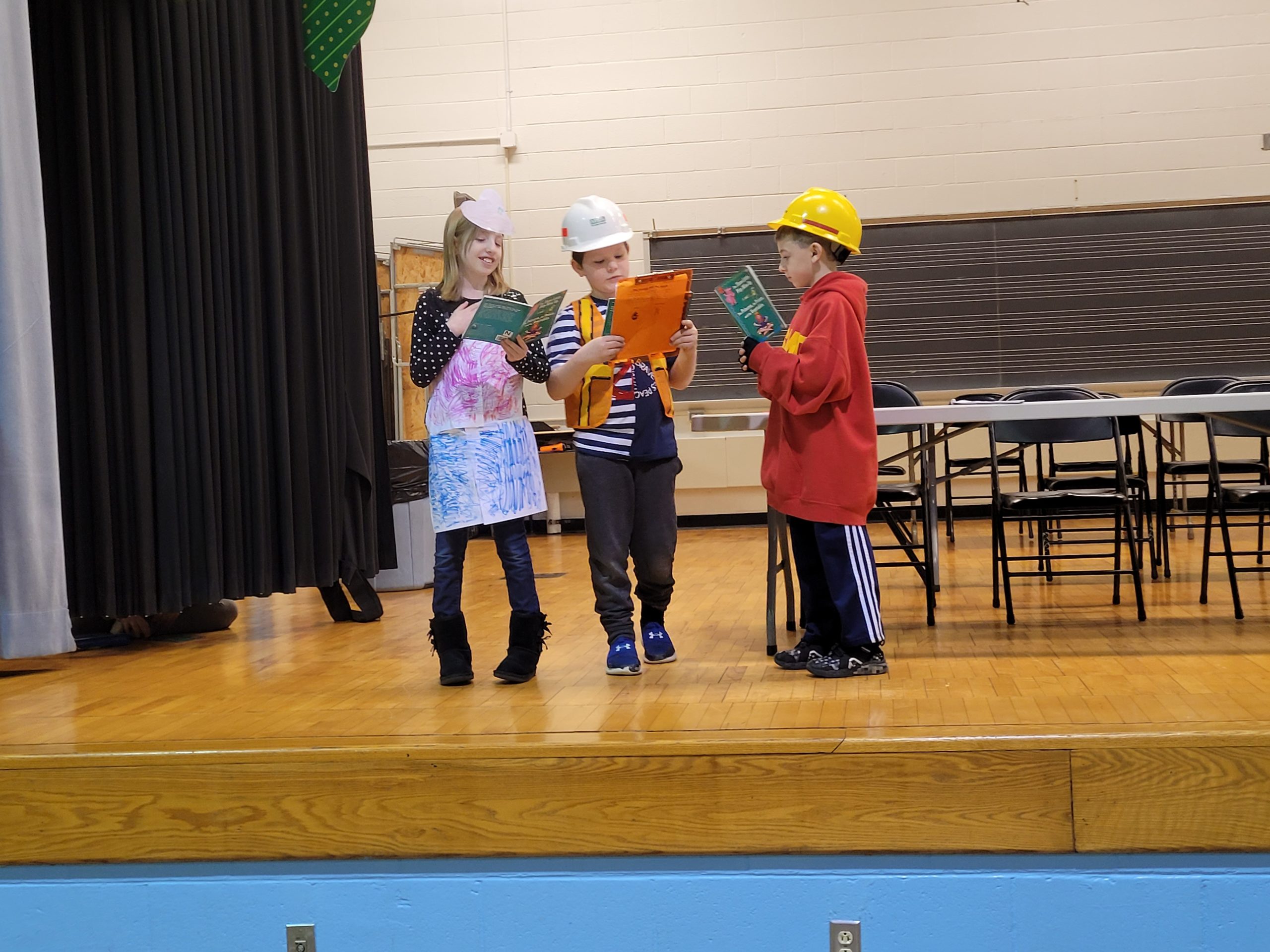 3rd grade students participated in a reader’s theater “The Three Little Pigs Wise Up”